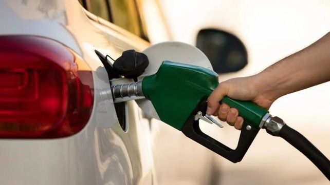 Combustibles: subas de hasta 7% en Paraná y Nogoyá.