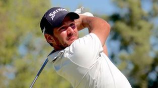 Alejandro Tosti está en el olimpo del golf mundial pero ahora fue sancionado por mala conducta.