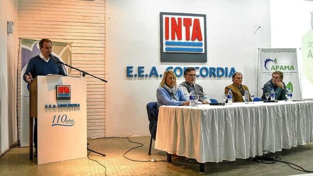 Gustavo Bordet prometió resolver las necesidades del sector productivo