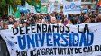 La Corte Suprema dejó firme la cautelar que obliga al Gobierno a aplicar la Ley de Financiamiento Universitario. La Corte Suprema dejó firme la cautelar que obliga al Gobierno a aplicar la Ley de Financiamiento Universitario.