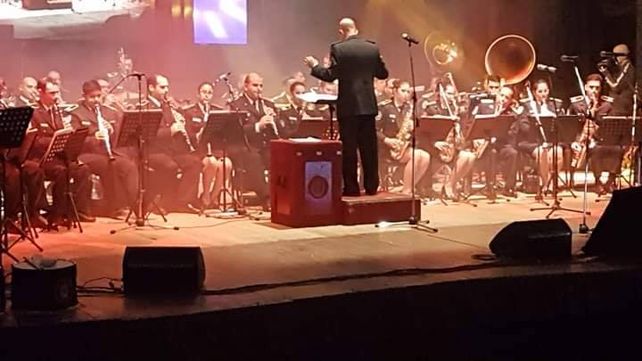Tinelli elogió a la Banda de Música de la Policía