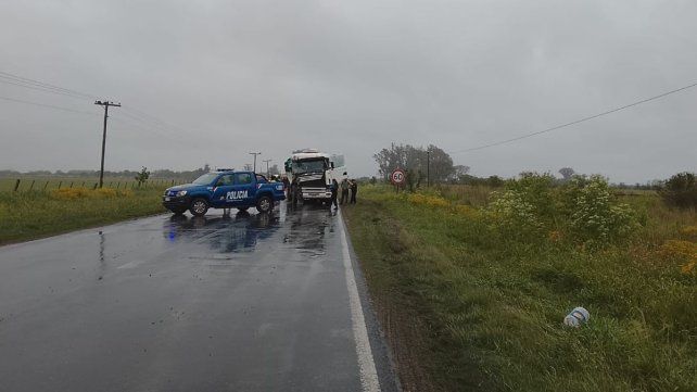 Chocaron por alcance camiones de gran porte en la ruta nacional 11 con desvío del tránsito vehicular