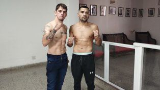 Jesús Simiand y Ayrton Segovia no tuvieron inconvenientes para superar el pesaje. Combatirán a seis asaltos en la categoría Pluma.&nbsp;