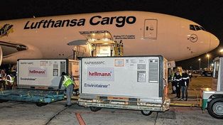 Aviones con vacunas llegaron a la Argentina