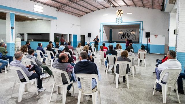 El encuentro con frentistas