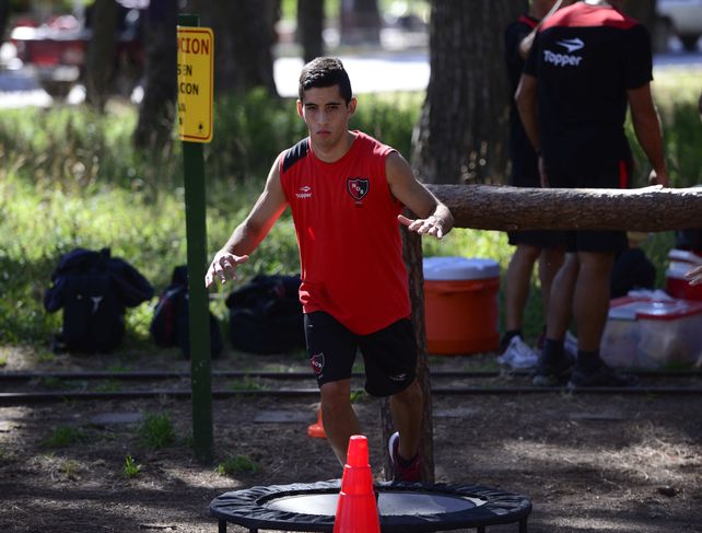 El pibe Joaquín Torres trabaja con todo en la pretemporada para “aprovechar la chance” que se le presentó. (H.Rio)