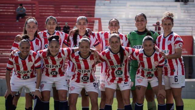 Unión no pudo sostener la ventaja y empató ante Huracán en un partido parejo