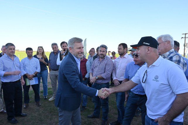 Rogelio Frigerio impulsa al arroz entrerriano con obras y beneficios clave.