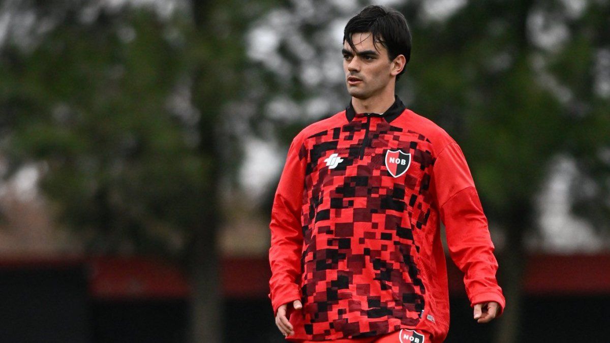 Newell's: los que llegaron al parque Independencia irían al banco frente a Talleres