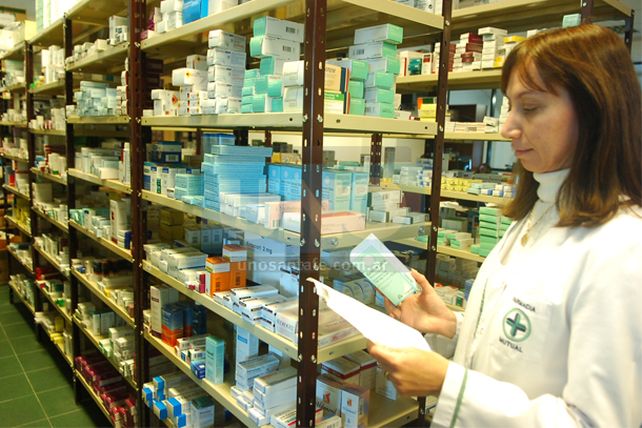 Los farmacéuticos se suman a la erradicación de las bolsitas plásticas