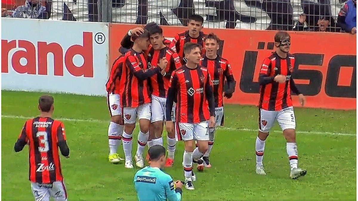 Patronato derrotó a Chacarita en el estadio Grella y sigue subiendo en las posiciones