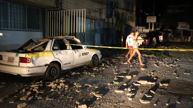En Acapulco, epicentro del movimiento sísmico, se produjeron daños materiales y algunos heridos leves.
