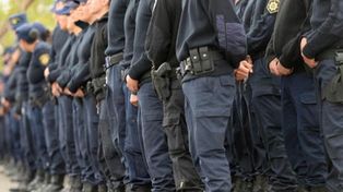 Cuatro mujeres policías suspendidas por amenazas a una compañera