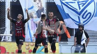 Patronato y Chacarita tienen un cotejo clave por la permanencia