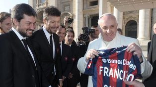 Tinelli le agradeció al Papa por su humildad, su corazón y su enorme generosidad