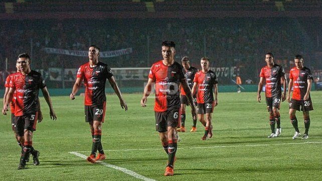 Los paupérrimos números con los que Colón llega al Clásico