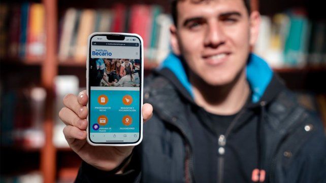 Estudiantes: abren inscripciones para becas provinciales