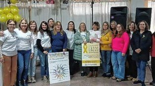 Asociaciones. Lazos Dorados Gualeguay junto a Guerreras y Solidarias organizaron una charla sobre cáncer infantil.