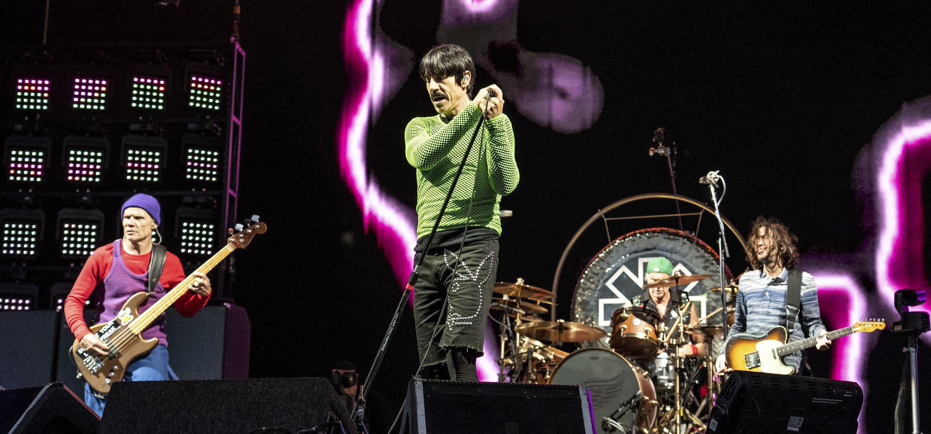 Flea, a la izquierda, Anthony Kiedis, Chad Smith y John Frusciante de Red Hot Chili Peppers se presentan el tercer día del Festival de Música BottleRock Napa Valley el domingo 28 de mayo de 2023 en la Napa Valley Expo en Napa, California (Foto de Amy Harris/Invisión/AP Flea, a la izquierda, Anthony Kiedis, Chad Smith y John Frusciante de Red Hot Chili Peppers se presentan el tercer día del Festival de Música BottleRock Napa Valley el domingo 28 de mayo de 2023 en la Napa Valley Expo en Napa, California (Foto de Amy Harris/Invisión/AP