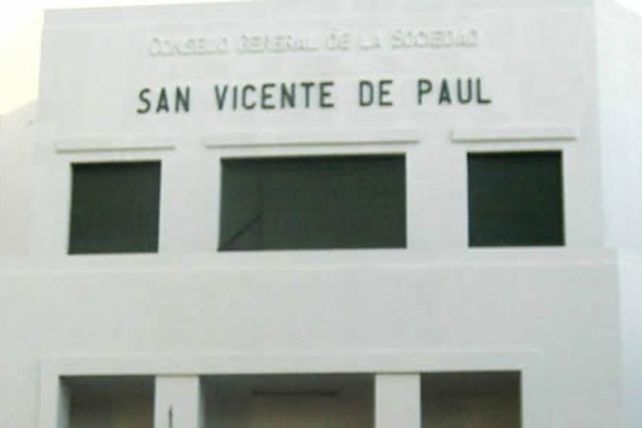 Por falta de agua, docentes no dictan clases en una escuela de Bº Yapeyú