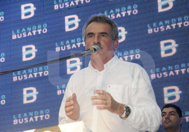 La oposición en la Argentina se parece a un cabaret