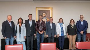 Schiaretti, flanqueado por Randazzo y Fein, durante la cita en la capital cordobesa.