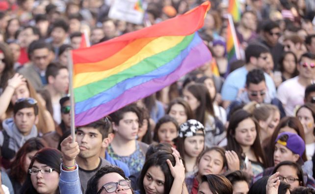 Se realiza en Paraná la primera Marcha del Orgullo Disidente