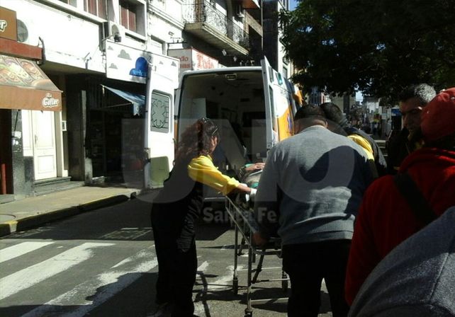 Accidente de tránsito durante una movilización en el microcentro santafesino