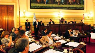 Para la emisión de letras, el PJ quiere imponer condiciones para aprobarlo