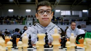 Ajedrez: Faustino Oro, el niño de 12 años que causa impacto mundial y estimula a los niños