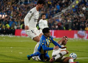 Central no logró vulnerar la resistencia de Corinthians e igualó sin goles