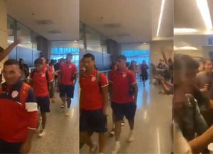 VIDEO: el plantel de Unión fue recibido en Mendoza a puro aliento