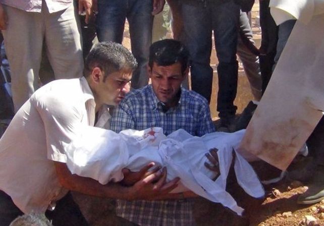 Aylan Kurdi, el nene sirio ahogado, fue enterrado junto a su familia