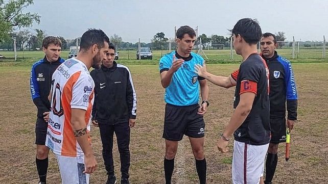 Cosmos y Colón empataron en el arranque de la undécima fecha del Clausura.