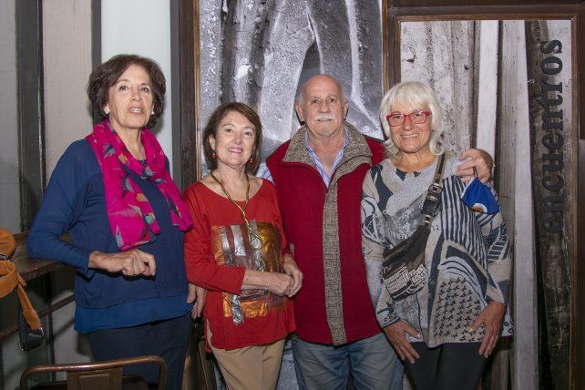 Marcela Velles Aguirre,Corina Herrero Miranda, Bernardo, Marina Naranjo 