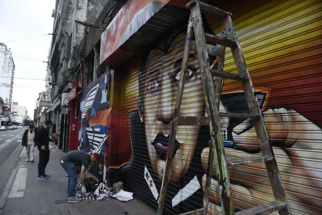 El color y la forma ya transformaron en obras de arte a 60 persianas céntricas