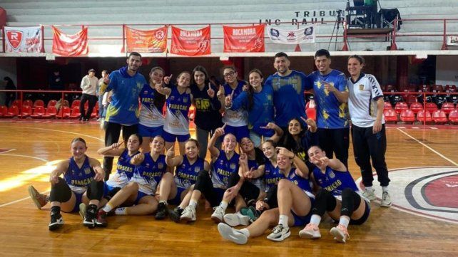 El equipo del Club Paracao finalizó con un récord de 11 triunfos y ninguna derrota.