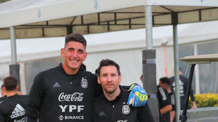 El arquero de Central, Valentino Quintero, entrenó con la selección mayor.