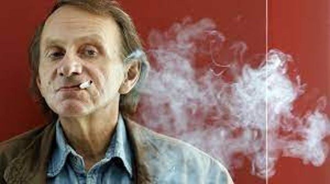 El provocador y excéntrico francés Houllebecq es nuevamente mencionado y ranquea bien en las casas de apuestas.