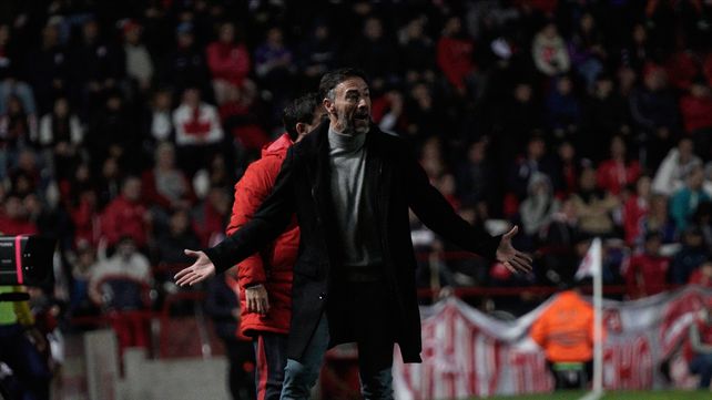 El Kily González inició su carrera como técnico en Central