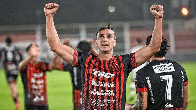 ¿Mensaje con destinatario? El sugestivo posteo de Colón que apunta a Patronato.