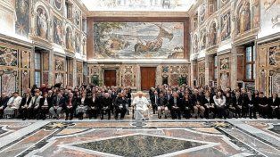El papa Francisco recibió a los periodistas en el Vaticano