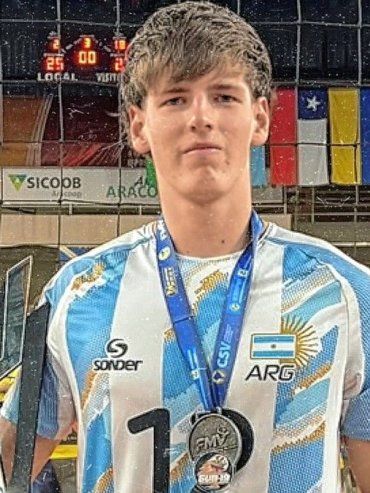 Vóley: Tiago Broder fue elegido el mejor central del Sudamericano U19