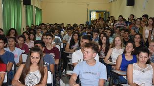 Más jóvenes eligieron este año la oferta educativa superior y gratuita