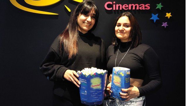 Mica y Ailén en Cinemas Sunstar