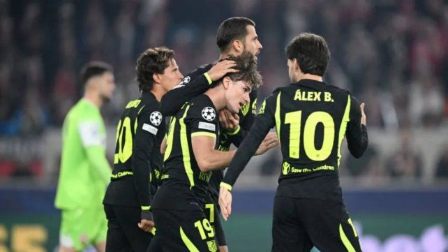 Julián Álvarez volvió al gol para el empate de Atlético de Madrid ante Stuttgart por la Champions League.