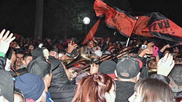 Los hinchas de Colón se preparan para vivir la llegada de un nuevo aniversario de la entidad.