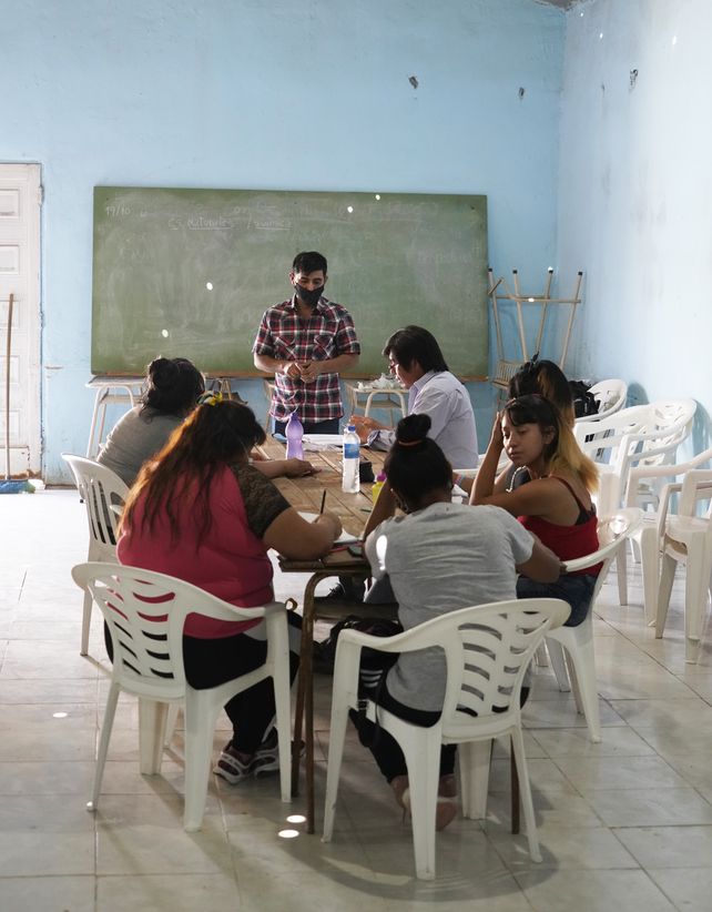 Un aula para terminar el secundario y sumar derechos