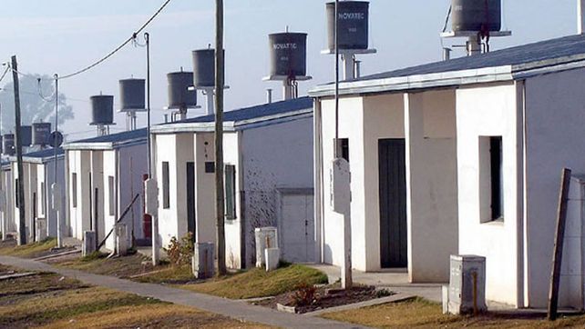 Crece la deuda por viviendas de la Nación con la Provincia