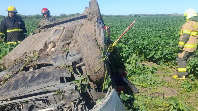 Falleció un automovilista tras volcar en la ruta 12